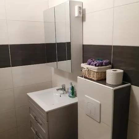 Apartmanhaz Appartamento Mohács