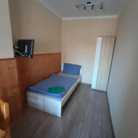 Apartmanhaz *