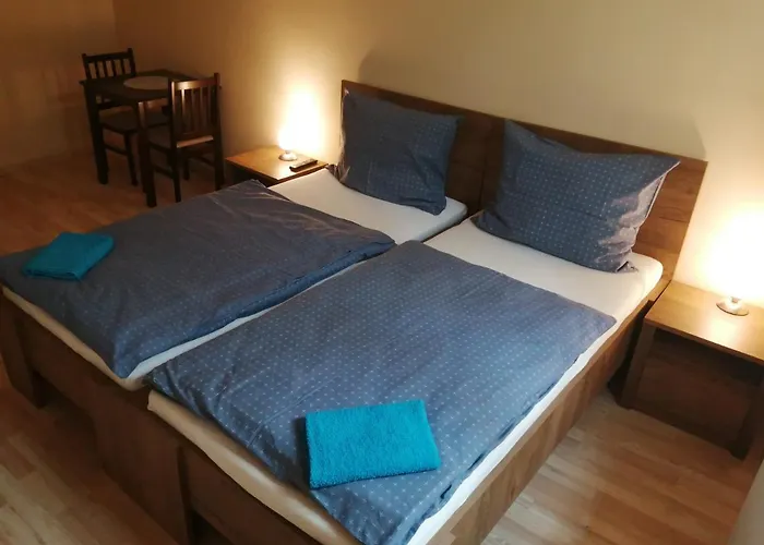 아파트 Apartmanhaz