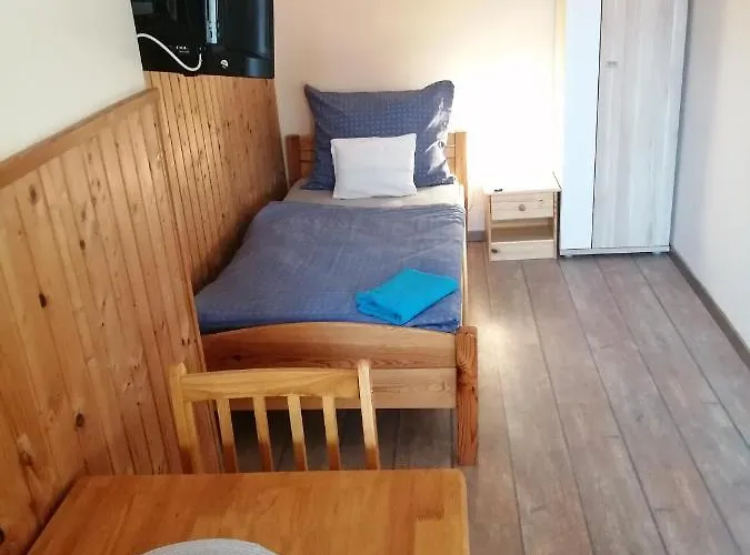 Apartmanhaz *