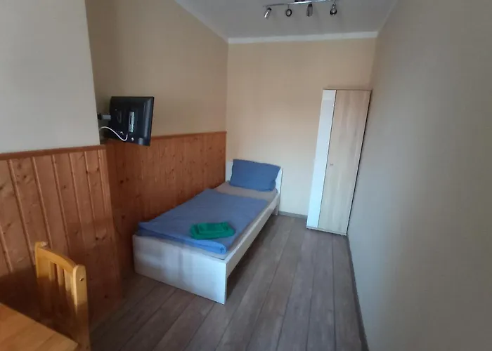 Apartmanhaz *